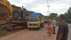 Jalan Nasional Lintas Barat Amblas, Kini Sudah Bisa Dilewati