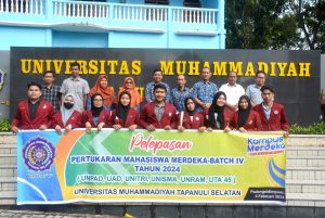 Ikuti PPM 2024, Rektor UM Tapsel Lepas 11 Mahasiswa Kuliah di PT Dalam Negeri