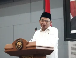 Menko PM Muhadjir Sarankan Kampus Swasta Manfaatkan Momen Wisuda untuk Tarik Biaya Tinggi