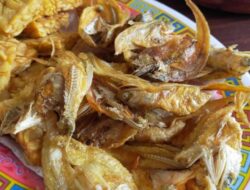 Jangan Salah! Begini Cara Menggoreng Ikan Asin agar Teksturnya Sempurna