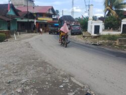 “No Viral no Justice”  Warga Kelurahan Tapus Madina Akhirnya Buka Blokir Jalan