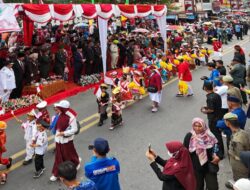 Wow! Ribuan Warga di Tapsel Tumpah Ruah Rayakan Kemerdekaan