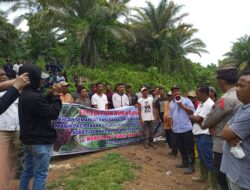 Lahan Adat Diduga Diserobot, Ratusan Warga dari 8 Desa dan Kelurahan di Natal Madina Demo