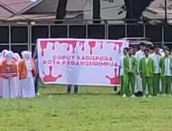 Heboh di Upacara Sumpah Pemuda! Spanduk “Copot Kadispora” Terbentang, Ada Apa?