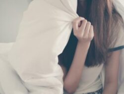 Muncikari di Pesisir Selatan Tawarkan Wanita Lewat WhatsApp, Ditangkap di Hotel