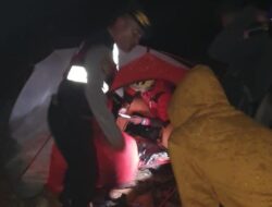 Evakuasi Dramatis di Puncak Gunung Sibayak, Pendaki Alami Hipotermia Saat Hujan Lebat