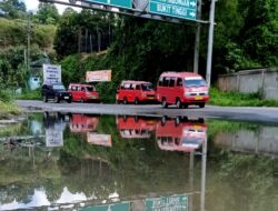 Hati-hati! Badan Jalan Nasional di Batunadua ini Nyaris Tak Pernah Kering, Rawan Laka Lantas
