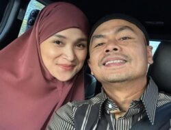 Innalillahi…Wendi Cagur dan Istri Gagal Berangkat Haji Tahun Ini