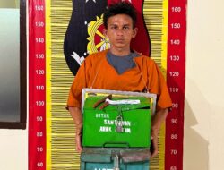 Pencuri Kotak Infaq Masjid di Sidimpuan Bonyok  Dimassa Warga