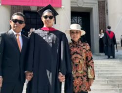 Bupati Gus Irawan Unggah Momen Dampingi Anak Wisuda di Harvard University, Amerika