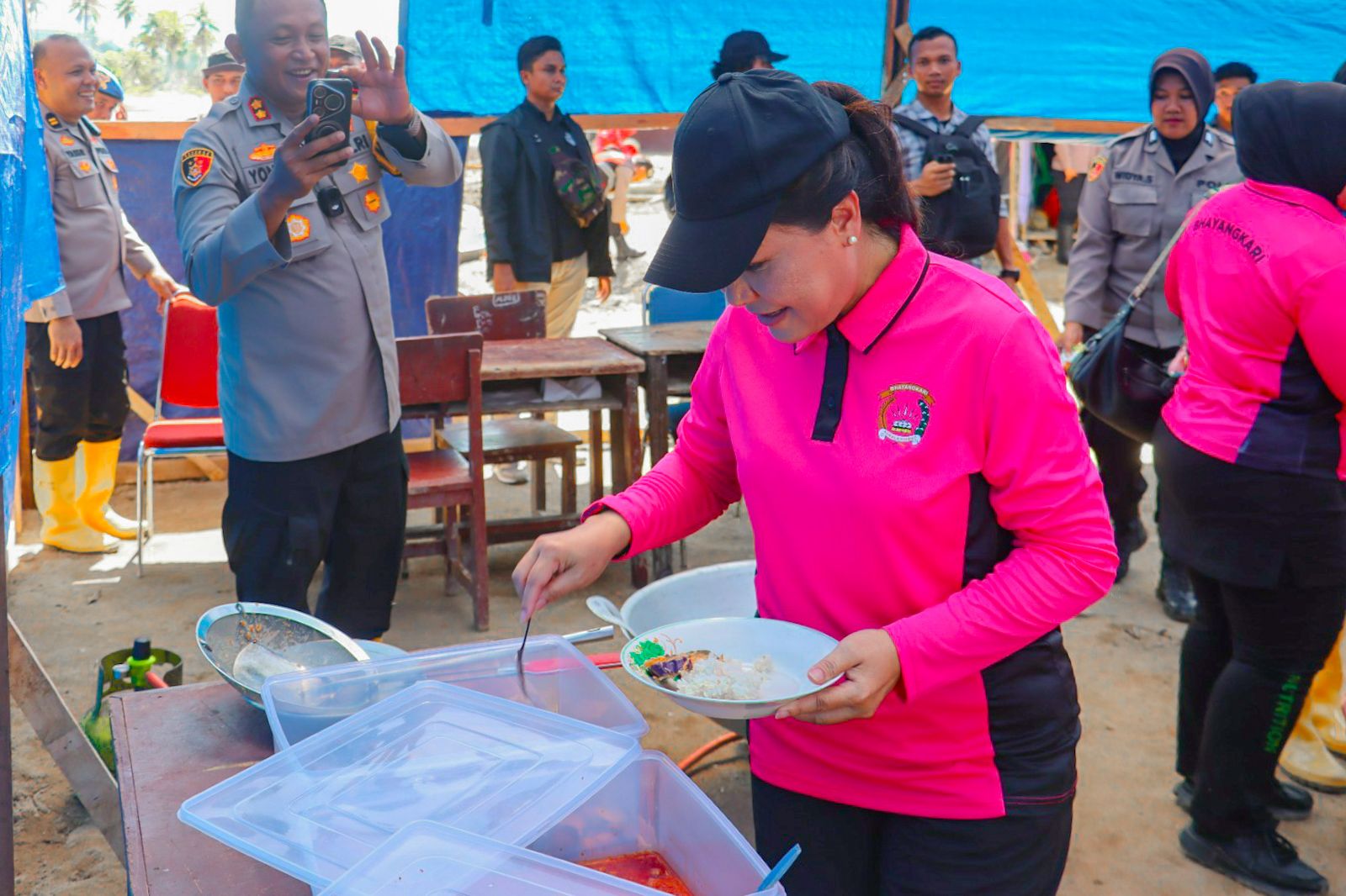 Ketua Bhayangkari Sumut Hadir sebagai Ibu yang Menguatkan