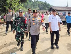 Glondongan Kayu Berserak di Lokasi Banjir Garoga, Kapolda Sumut: Kita Bentuk Tim untuk Ungkap Penyebabnya