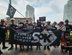 Gaji Tak Seilmiah Gelar, Dosen Gugat UU Guru dan Dosen ke Mahkamah Konstitusi