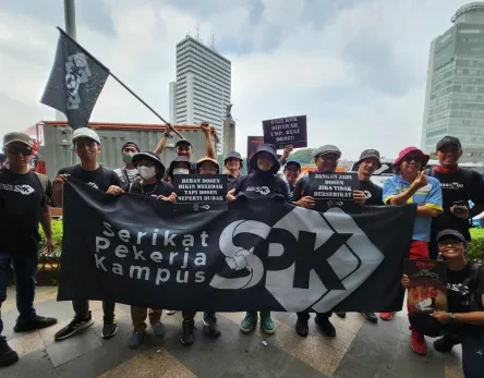 Gaji dosen di bawah UMR