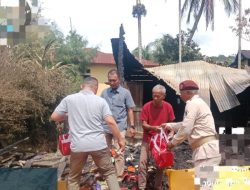 Awal Tahun, Eddy Hasibuan Anggota DPRD Tapsel Bantu Korban Kebakaran