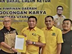 Andar Amin, Mantan Wali Kota Sidimpuan Ambil Formulir Balon Ketua DPD Golkar Sumut