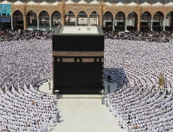Perang Timteng Ganggu Penerbangan, Ribuan Jemaah Umrah Asal Indonesia Terlantar