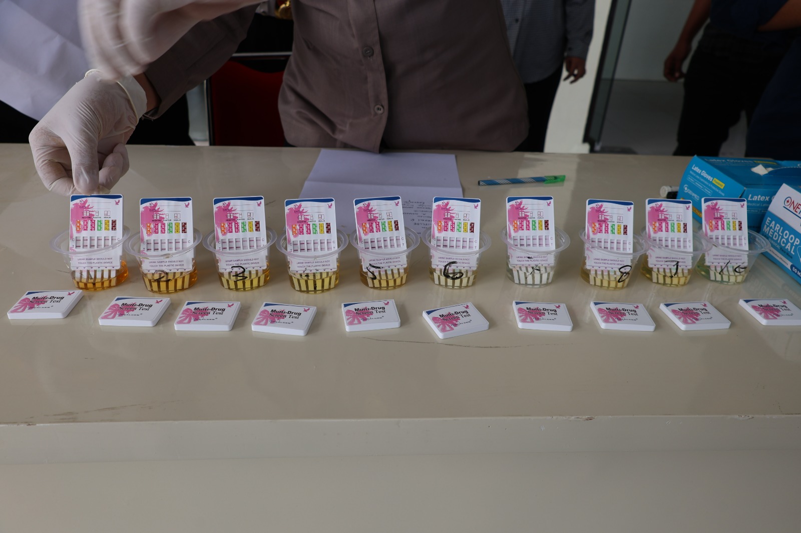 Propam Polda Sumut tes urine personel Polres Tapsel