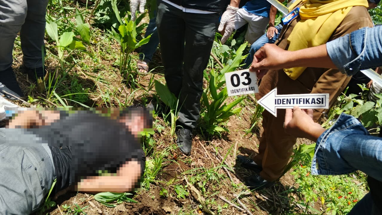 Penemuan mayat AMS di TPU Sialogo