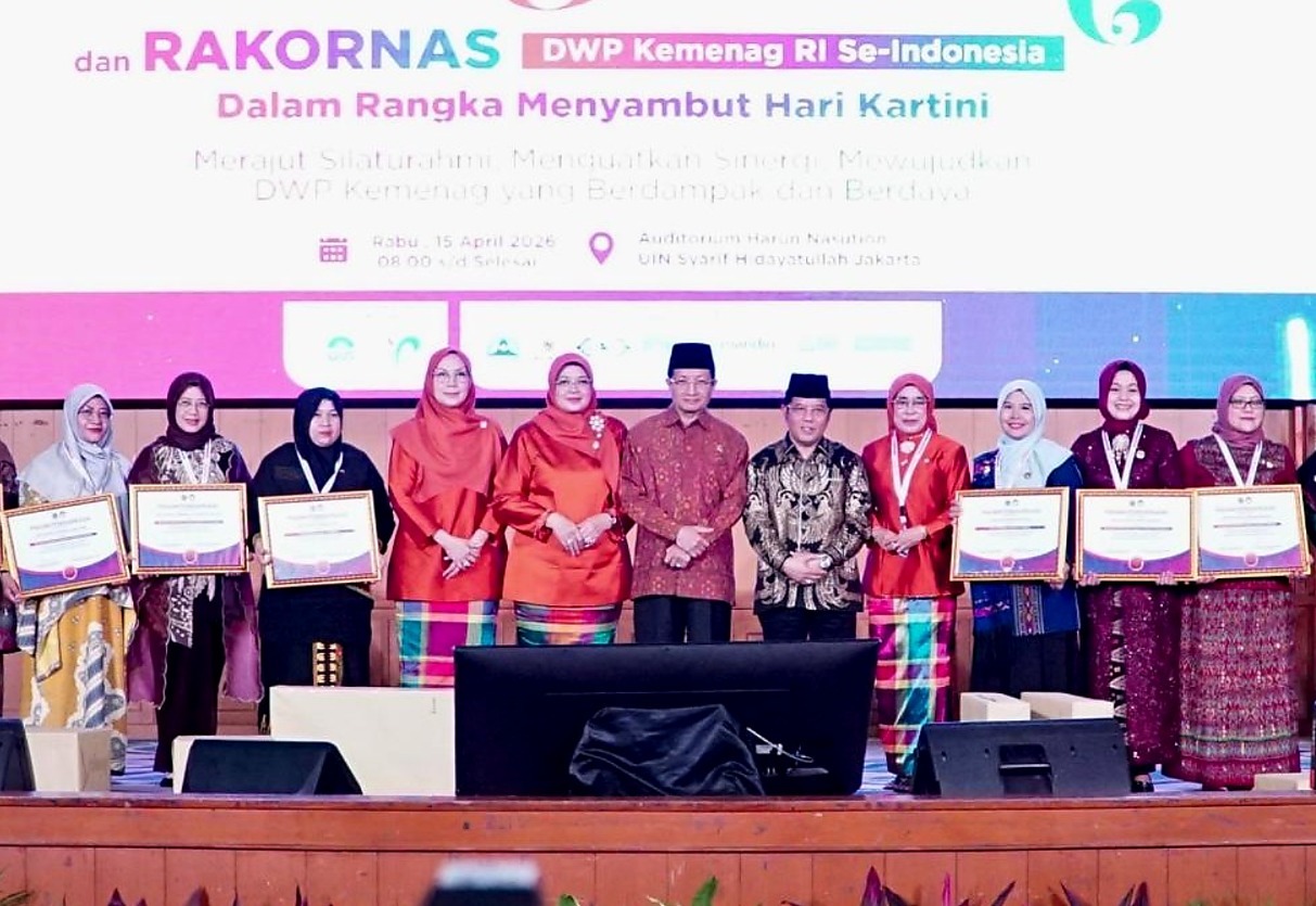 Juni Wati Sri Rizki DWP STAIN Mandailing Natal