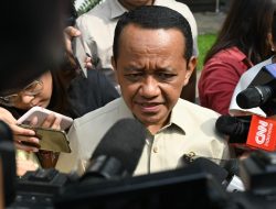 Bahlil Tunda Kenaikan Royalti Mineral, Pengusaha Diminta Tak Khawatir