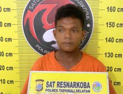 Duduk Santai di Gerobak Es Tebu, Pria Pengangguran di Tapsel Diciduk Polisi Saat Bawa Sabu
