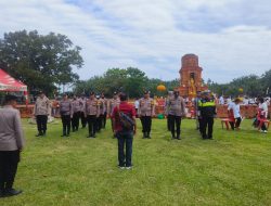 Beri Rasa Aman, Polres Tapsel Kawal Ratusan Umat Buddha Rayakan Waisak di Candi Bahal