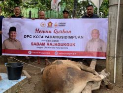 Idul Adha Penuh Makna, Sabam Gerindra Salurkan 9 Sapi Kurban untuk Warga
