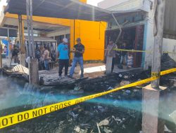 Kebakaran Kios Minyak di Paluta, Pemilik Alami Luka Bakar 50 Persen Saat Berusaha Selamatkan Mobil