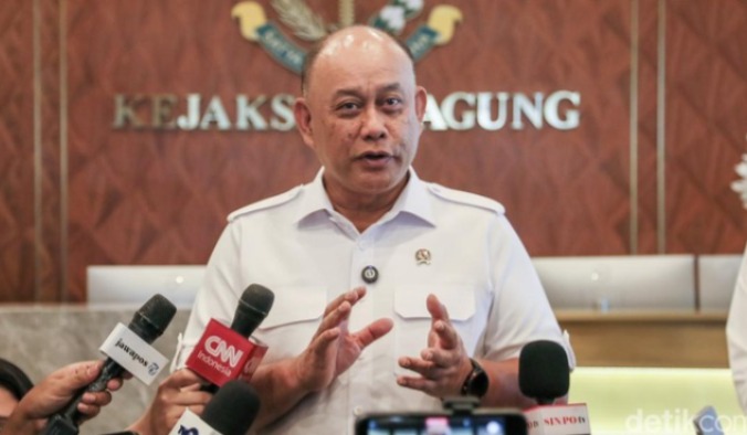 Prabowo copot Kepala BGN