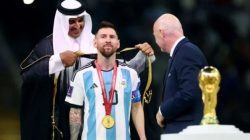 Messi terima rosario usai Argentina kalahkan Cape Verde