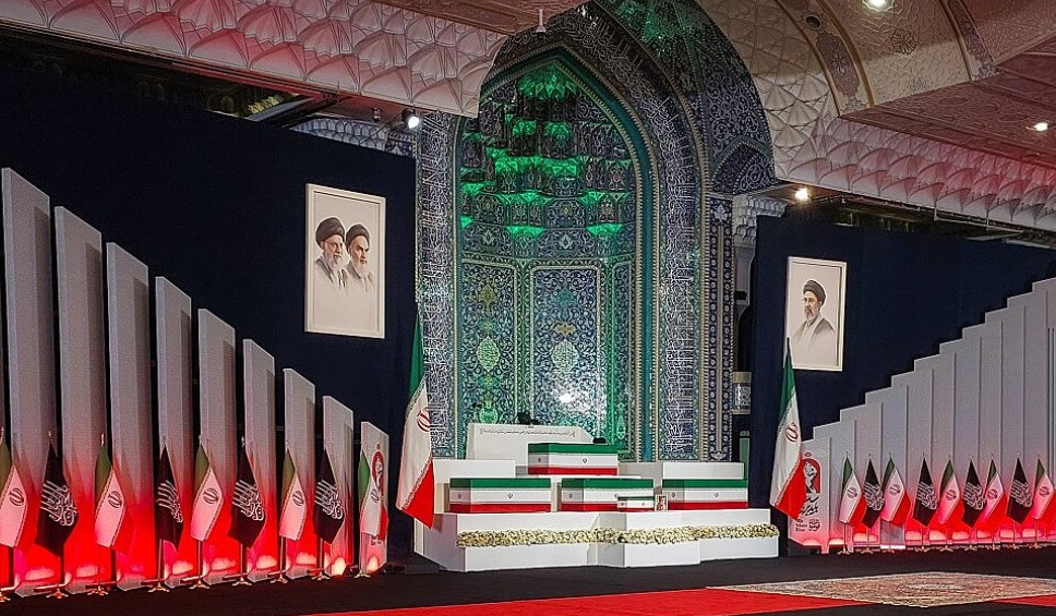 Jenazah Ali Khamenei dibawa ke Najaf dan Karbala