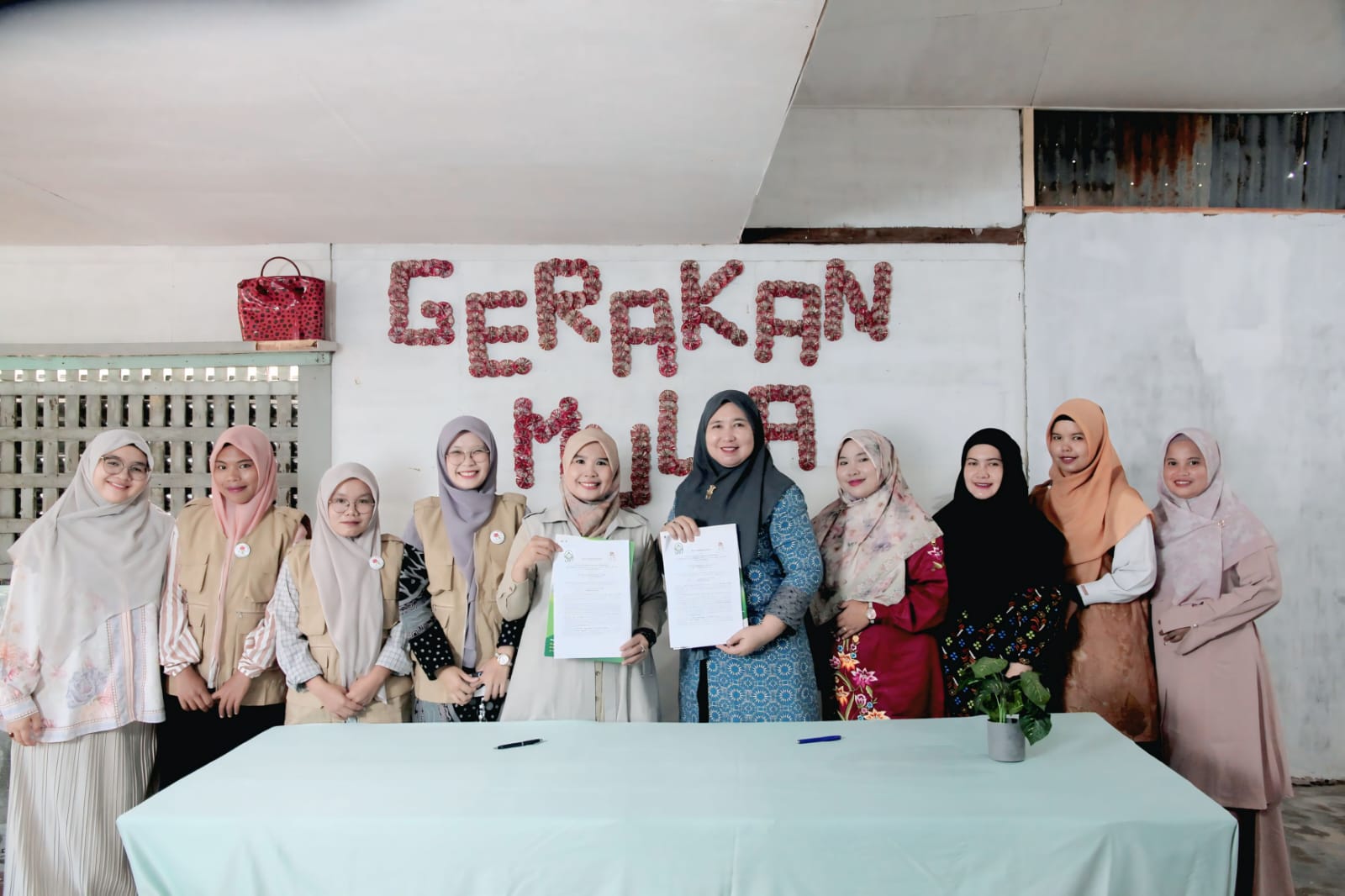 Dr. Juni Wati Sri Rizki dan FDIK UIN Syahada