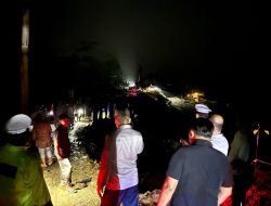 Jalan Amblas di Marsada Tapsel, Jalinsum Sipirok–Medan Ditutup Sementara